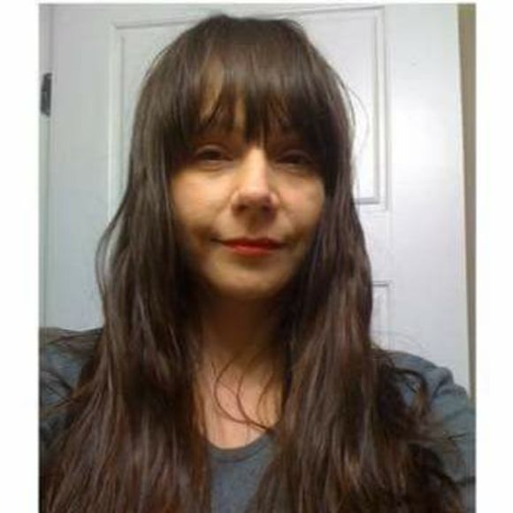 Meet your Posher, Nadine - Picture 1 of 1